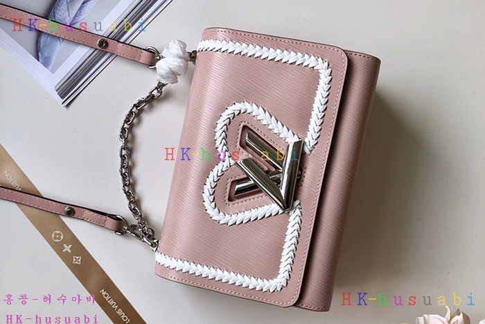 �ڹ̷��ޡ� ���̺��� Ʈ����Ʈ�� M50282-2