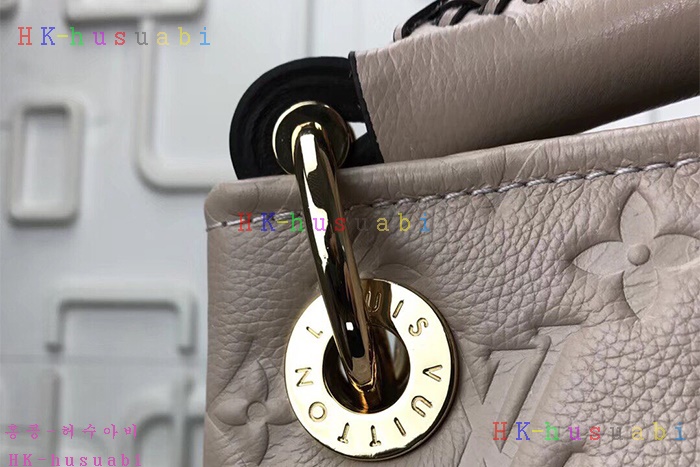 �ڹ̷��ޡ� ���̺��� �������� ��ġ M94171