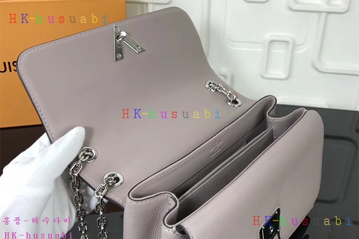 �ڹ̷��ޡ� ���̺��� ���� ü�ι� M42899-3