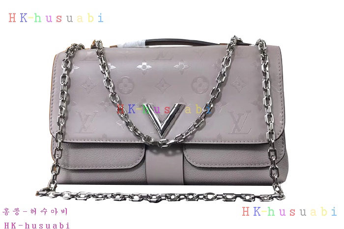 �ڹ̷��ޡ� ���̺��� ���� ü�ι� M42899-3