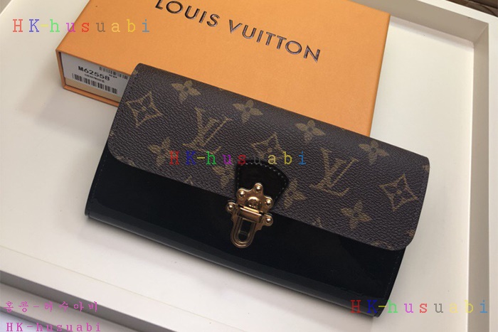 �ڹ̷��ޡ� ���̺��� ü����� ���� M62558