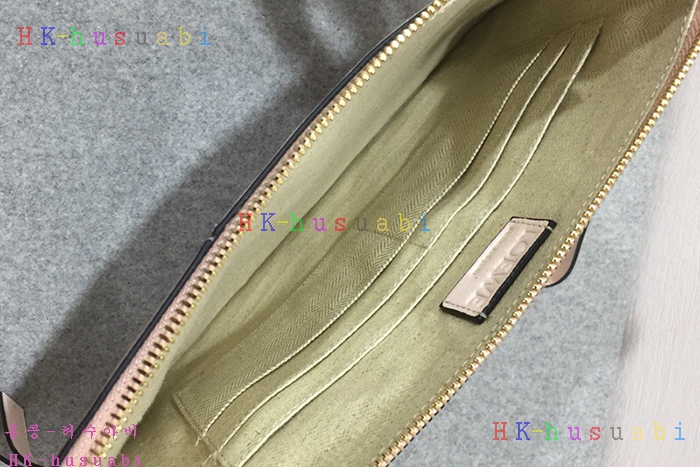 �ڹ̷��ޡ� �ο��� ���� �÷� �Ŀ�ġ  LW 88527-3