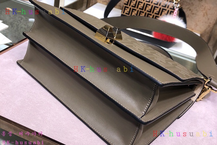 �ڹ̷��ޡ� ��� ĭ���� ��Ʈ�� FD 345570