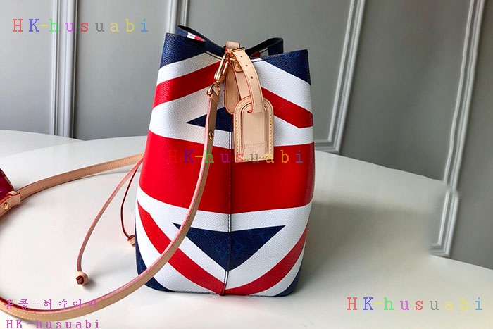 �ڹ̷��ޡ� 2018SS ���̺��� �׿��뿡  LV M44022