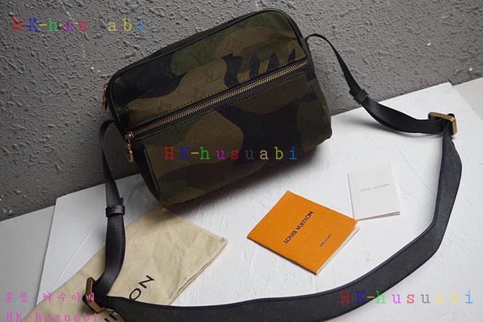 �ڹ̷��ޡ� 2018SS ���̺��� �ƿ����� �޽�����  LV M33437