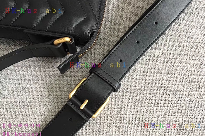 �ڹ̷��ޡ� 2018SS ���� GG ����Ʈ ũ�ν��� GU 523369 