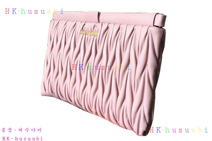 �ڹ̷��ޡ� �̿�̿� ���׶� Ŭ��ġ  RP0390-3