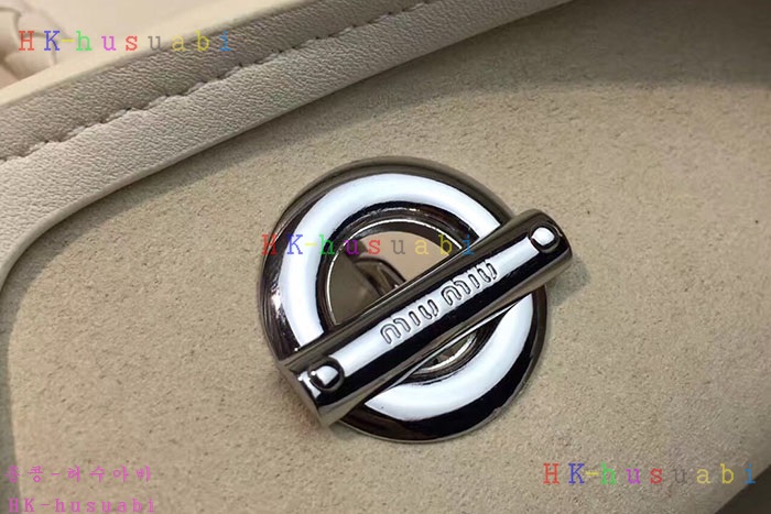 �ڹ̷��ޡ� �̿�̿� �Ż� ��Ʈ�� MM 5BG054