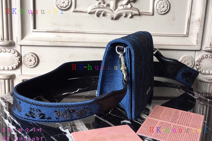 �ڹ̷��ޡ� �̿�̿� �̴� �����  MM  5BF057