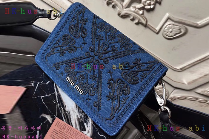 �ڹ̷��ޡ� �̿�̿� �̴� �����  MM  5BF057