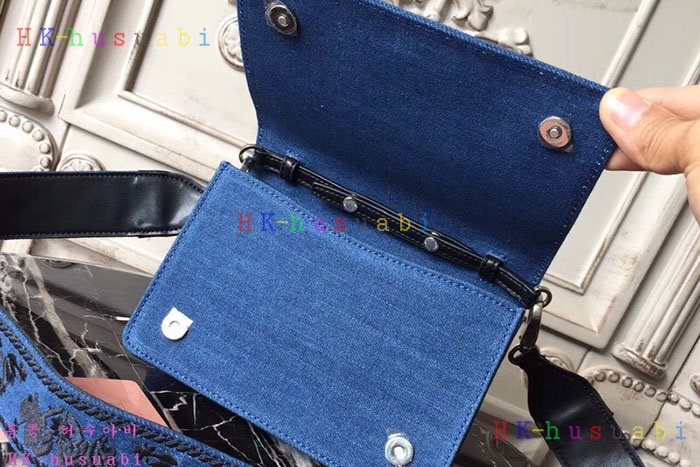 �ڹ̷��ޡ� �̿�̿� �̴� �����  MM  5BF057