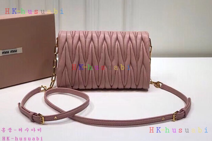 �ڹ̷��ޡ� �̿�̿� ���׶� Ŭ��ġ������  MM 5BH017-2