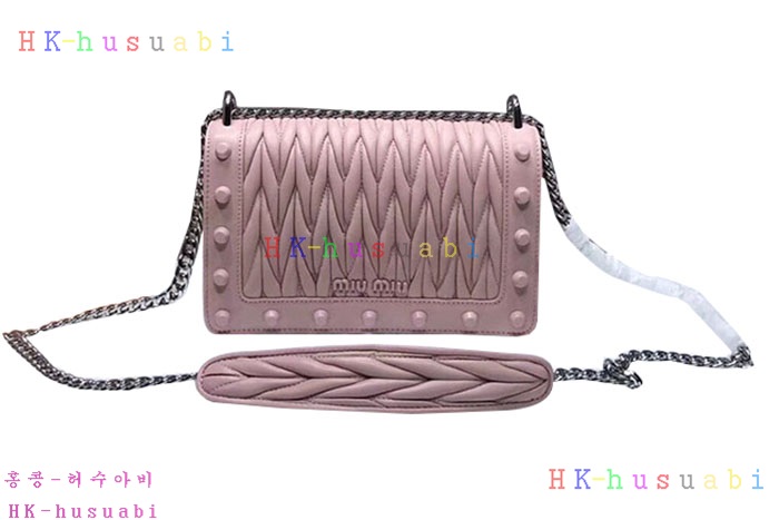 �ڹ̷��ޡ� �̿�̿� ���׶� �����  MM 5BD086