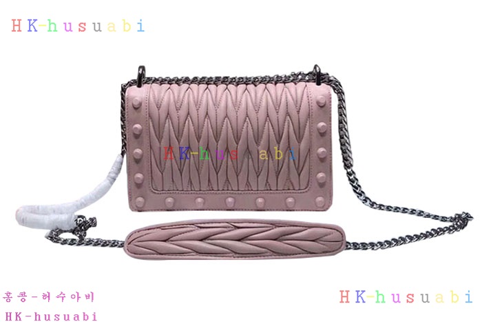 �ڹ̷��ޡ� �̿�̿� ���׶� �����  MM 5BD086