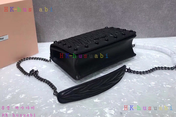 �ڹ̷��ޡ� �̿�̿� ���׶� �����  MM 5BD086-2