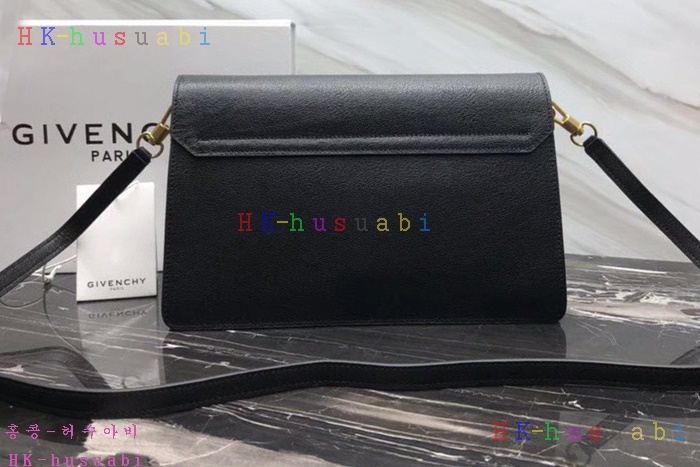 �ڹ̷��ޡ� ����� GV3 ũ�ν��� GV 50101-4