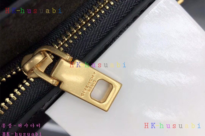 �ڹ̷��ޡ� ����� GV3 ũ�ν��� GV 50101-4