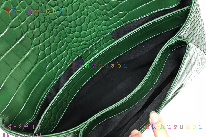 �ڹ̷��ޡ� ����� ��Ƽ���� Ŭ��ġ GV 28622