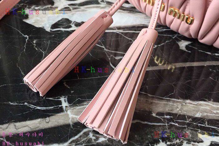 �ڹ̷��ޡ� �̿�̿� ���׶�� ��Ŷ�� MM 5BE014-2