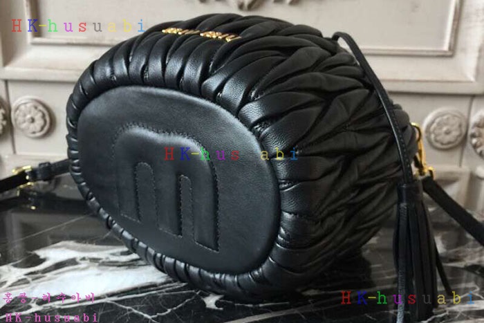 �ڹ̷��ޡ� �̿�̿� ���׶�� ��Ŷ�� MM 5BE014-3