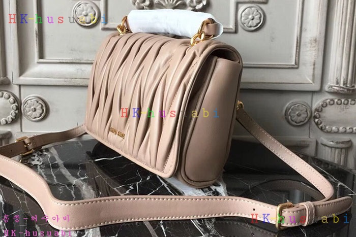 �ڹ̷��ޡ� �̿�̿� ���׶�� ž�ڵ� ����� MM 5BD051#