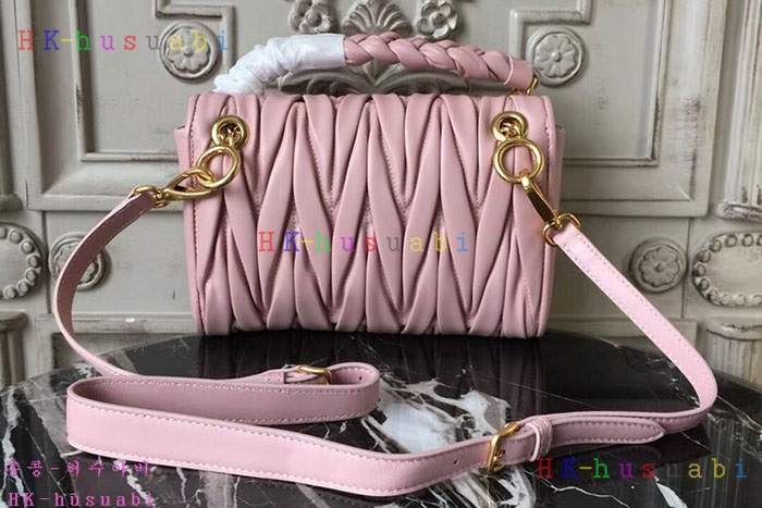 �ڹ̷��ޡ� �̿�̿� ���׶�� ž�ڵ� ����� MM 5BD051#-2