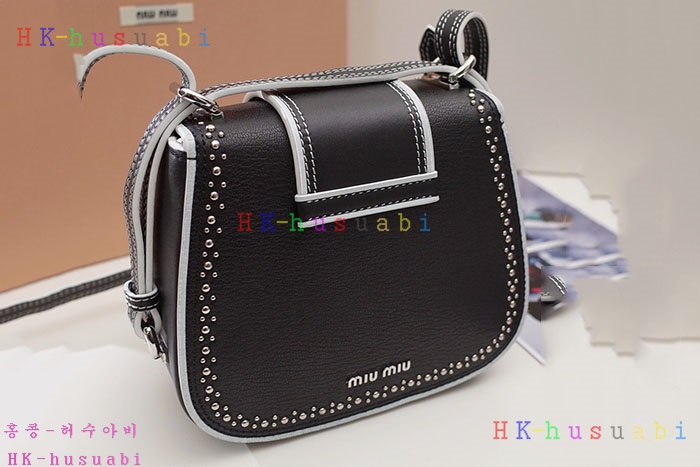 �ڹ̷��ޡ� �̿�̿� �̿췹�̵� ����� MM 5BH019-4