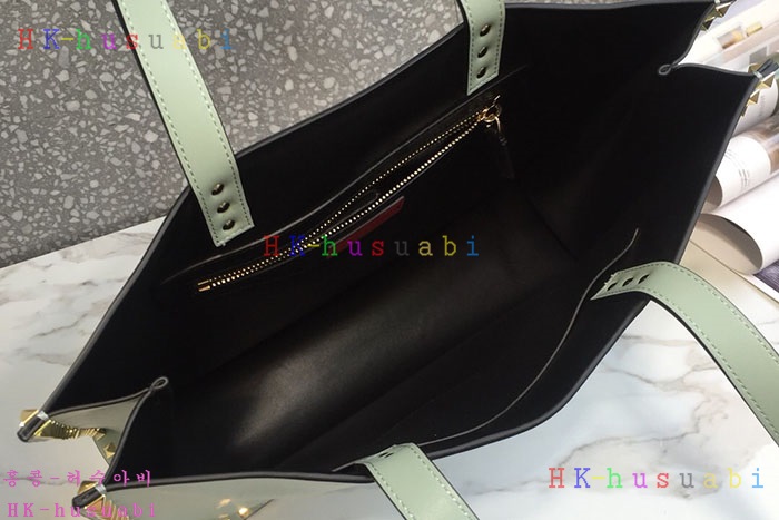 �ڹ̷��ޡ� �߷�Ƽ�� �����͵� ���׼��ι� �Ż� V 7995-4