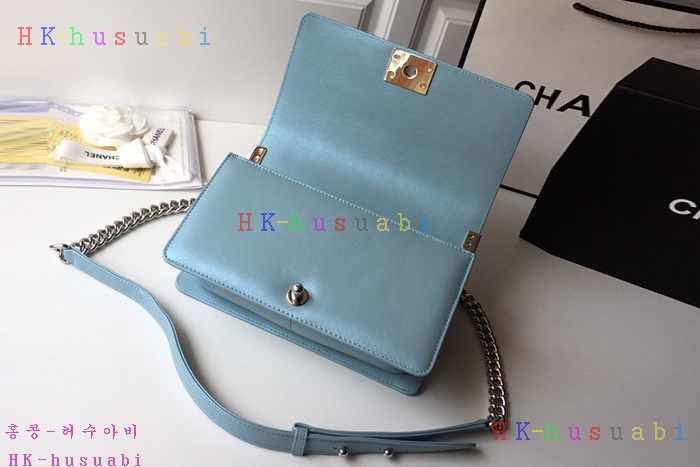 �ڹ̷��ޡ� ���� ����� ���̹� CH A67086-2