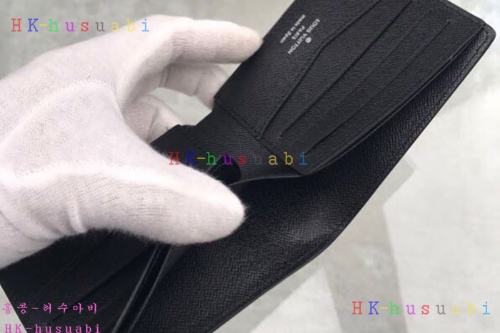 �ڹ̷��ޡڷ��̺��� �������� M60332