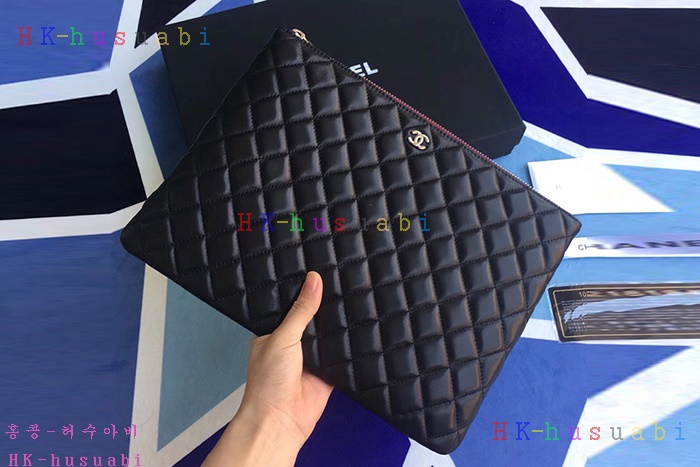 �ڹ̷��ޡ� ���� Ŭ��ġ�� CH A67780