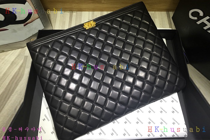 �ڹ̷��ޡ� ���� ����Ŭ��ġ�� CH A67780