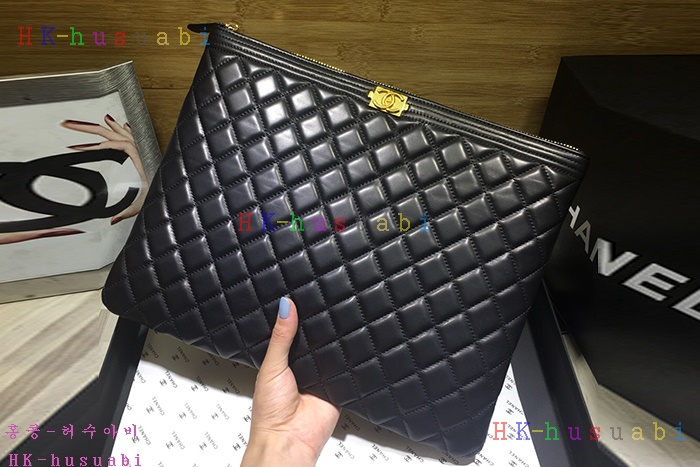 �ڹ̷��ޡ� ���� ����Ŭ��ġ�� CH A67780