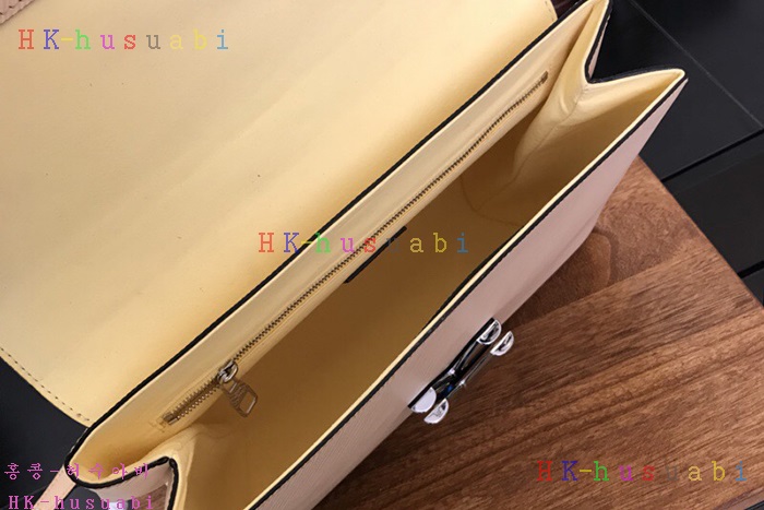 �ڹ̷��ޡ� ���̺��� Ʈ����Ʈ��  LV M54617-2