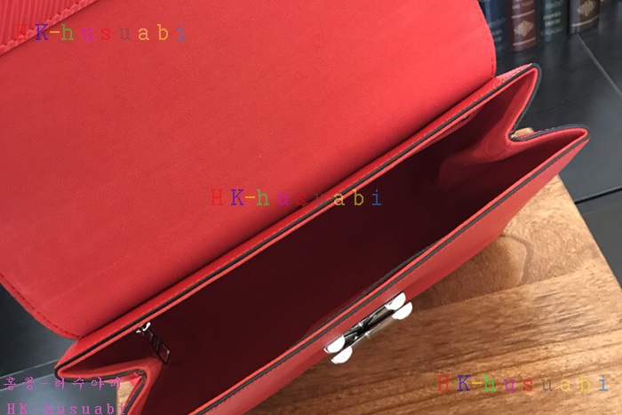 �ڹ̷��ޡ� ���̺��� Ʈ����Ʈ��  LV M54617