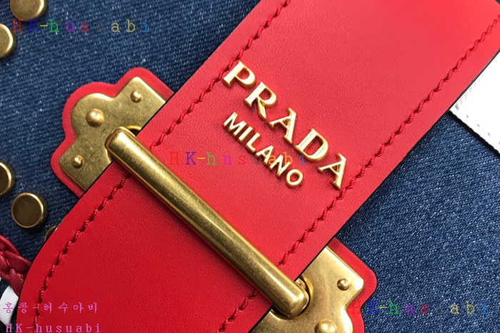 �ڹ̷��ޡ� ����� ī�̿��� P 1BD045