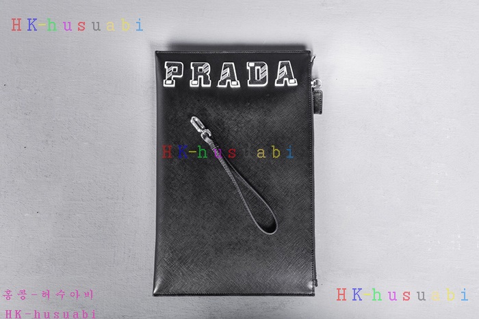 �ڹ̷��ޡ� ����� ���ǾƳ� ���� Ŭ��ġ�� P 2NG001-2