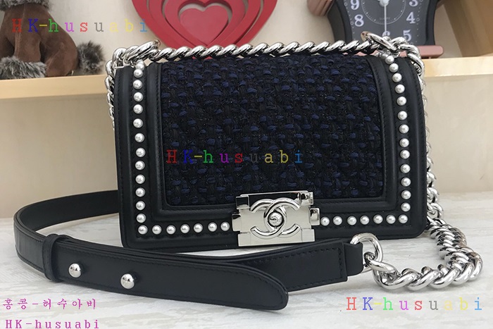 �ڹ̷��ޡ� ���� ���̺� CH A67085