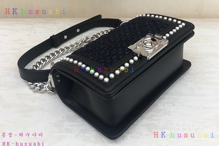 �ڹ̷��ޡ� ���� ���̺� CH A67085