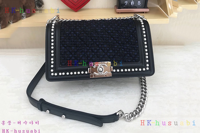 �ڹ̷��ޡ� ���� ���̺� CH A67086