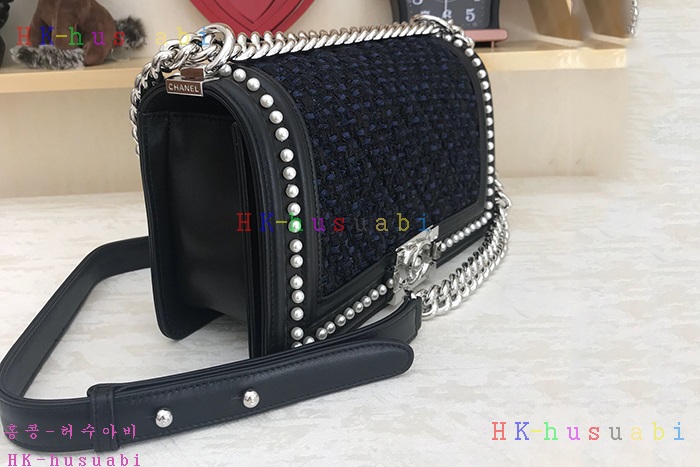 �ڹ̷��ޡ� ���� ���̺� CH A67086