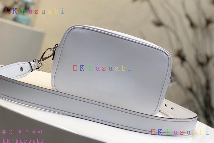 �ڹ̷��ޡ� ����� �ڹ�����Ʈ ī�޶�� P  1BH093