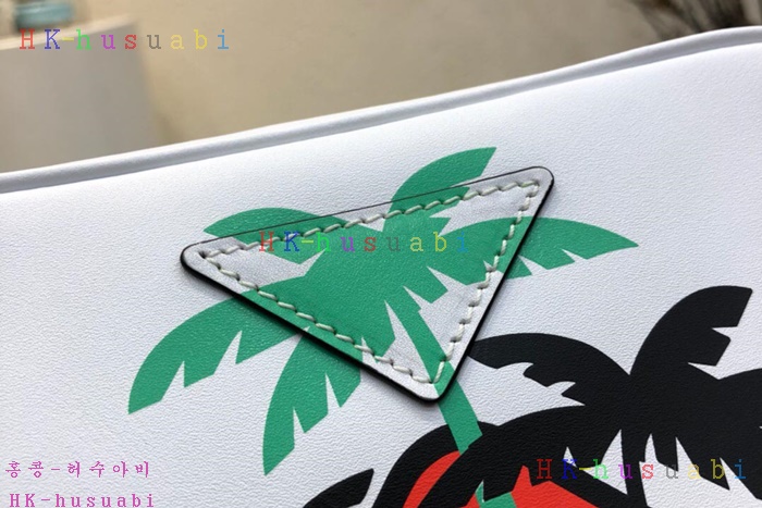 �ڹ̷��ޡ� ����� �ڹ�����Ʈ ī�޶�� P  1BH093