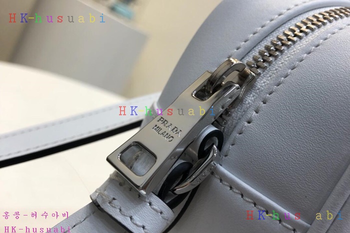 �ڹ̷��ޡ� ����� �ڹ�����Ʈ ī�޶�� P  1BH093