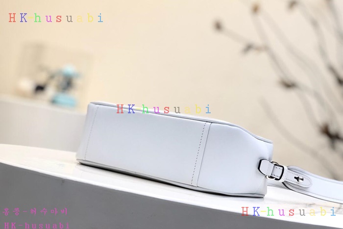 �ڹ̷��ޡ� ����� �ڹ�����Ʈ ī�޶�� P  1BH093-3