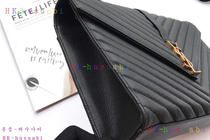 �ڹ̷��ޡ� �Ի��ζ� ��ÿ��  SL 588422-2