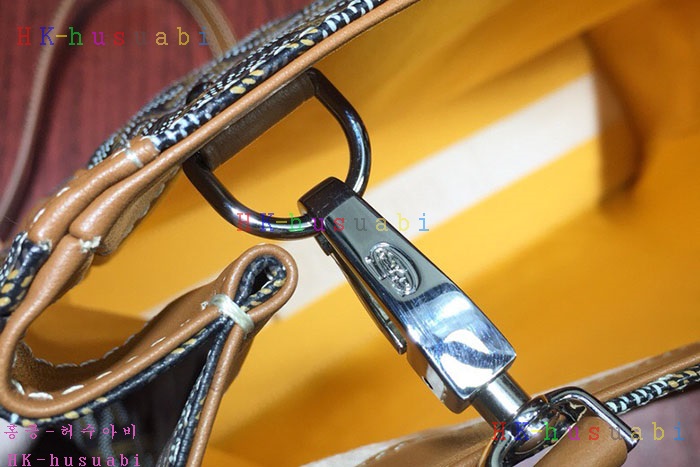 �ڹ̷��ޡڰ��ߵ� ���׸���  GA 66685