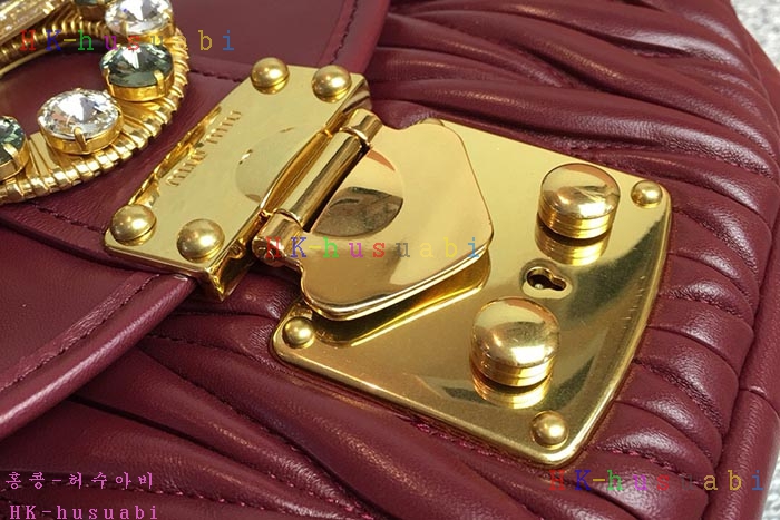 �ڹ̷��ޡ� �̿�̿� ���׶�� ����� M 5BH111-3