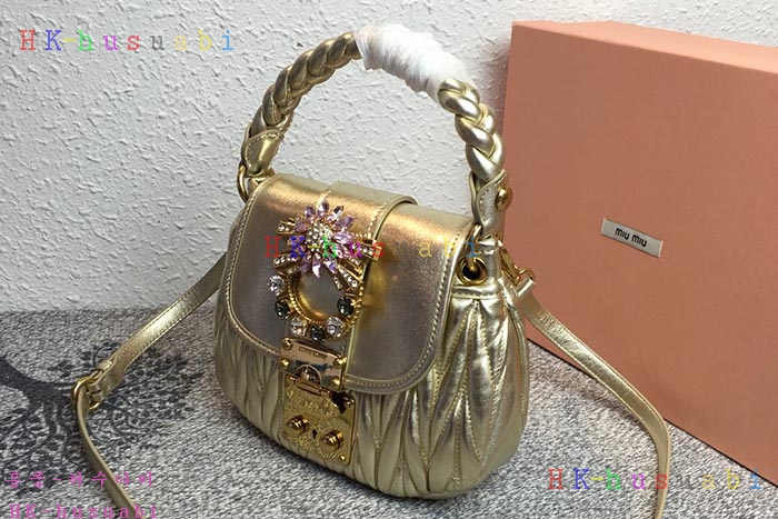 �ڹ̷��ޡ� �̿�̿� ���׶�� ����� M 5BH111-5