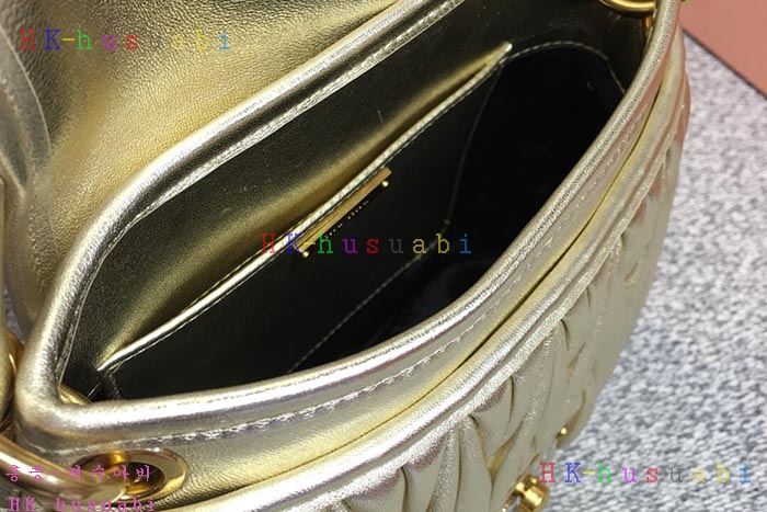 �ڹ̷��ޡ� �̿�̿� ���׶�� ����� M 5BH111-5